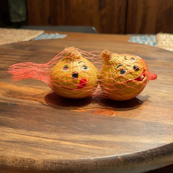 Other - GIFTCO SMILING ONION S&P Shakers